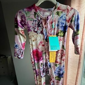 Posh Peanut footie 12-18 months (runs big).